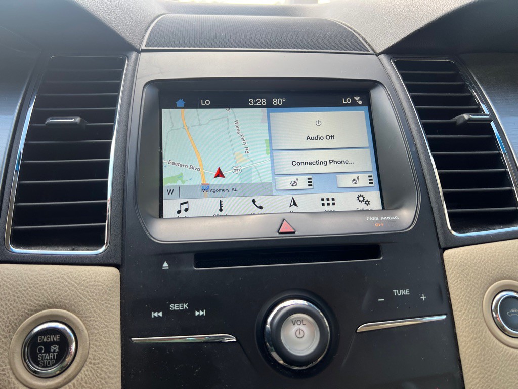 2018 Ford Taurus Image 18