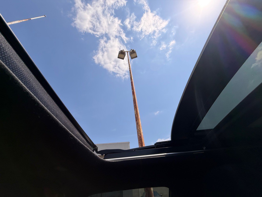 2017 Hyundai Veloster Image 19