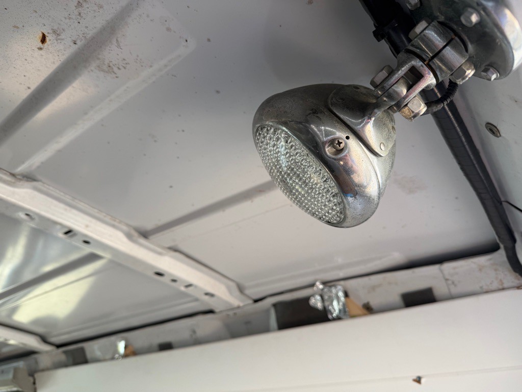 2007 Ford Econoline Image 11