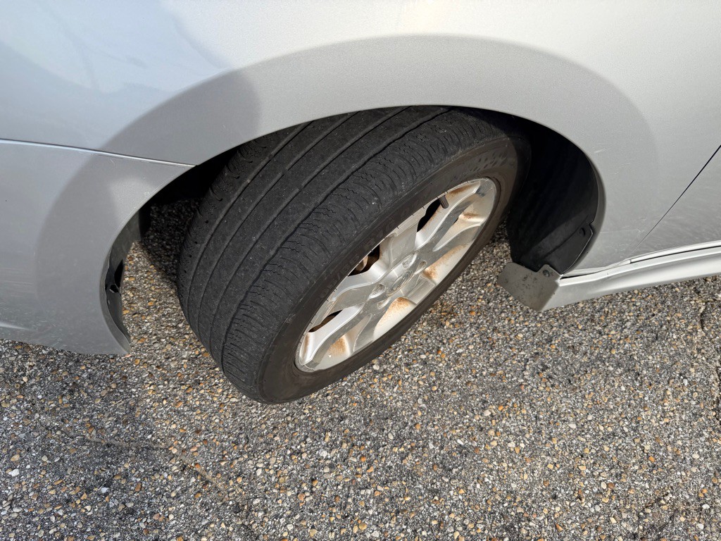 2012 Nissan Sentra Image 3
