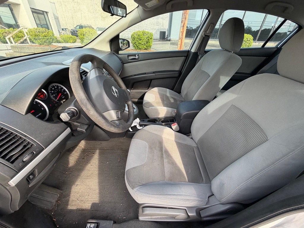 2012 Nissan Sentra Image 5