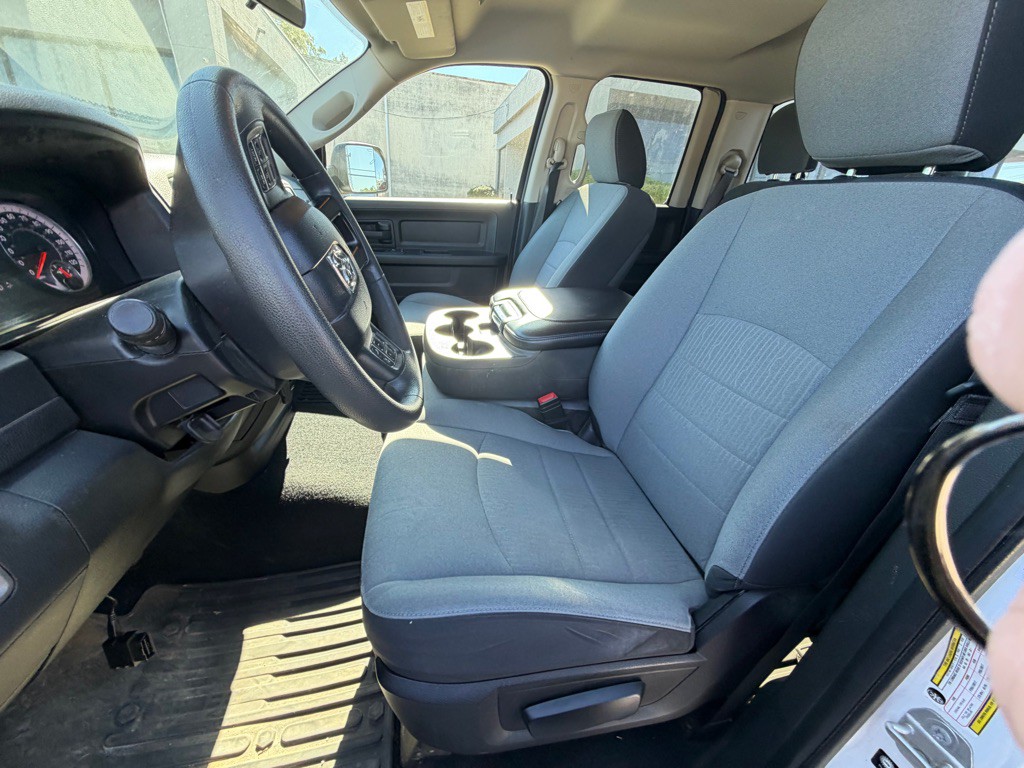 2019 RAM 1500 Image 3