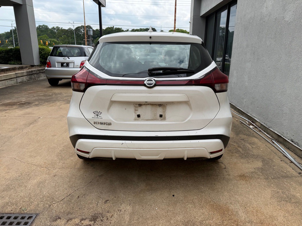2021 Nissan Kicks Image 6
