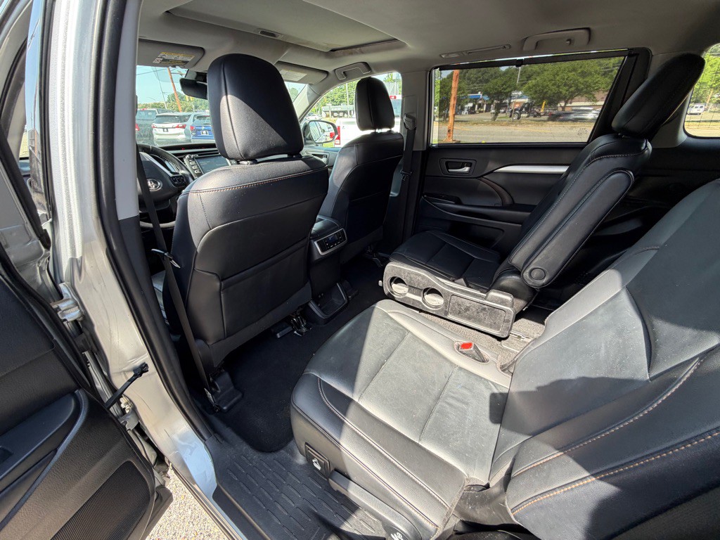 2019 Toyota Highlander Image 5