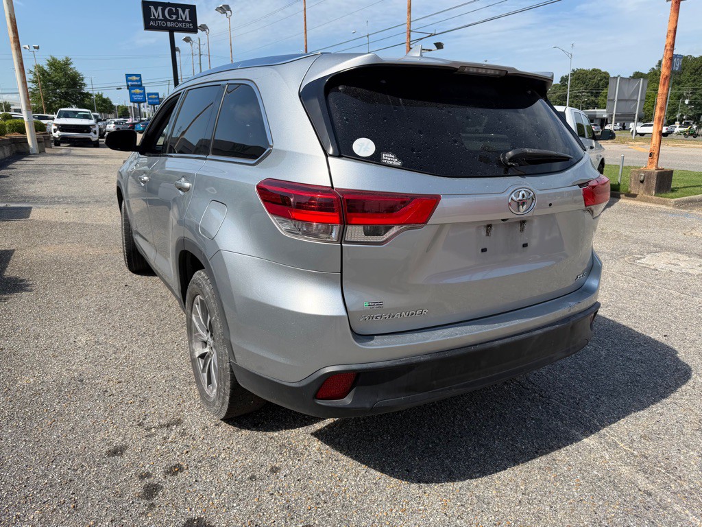 2019 Toyota Highlander Image 6