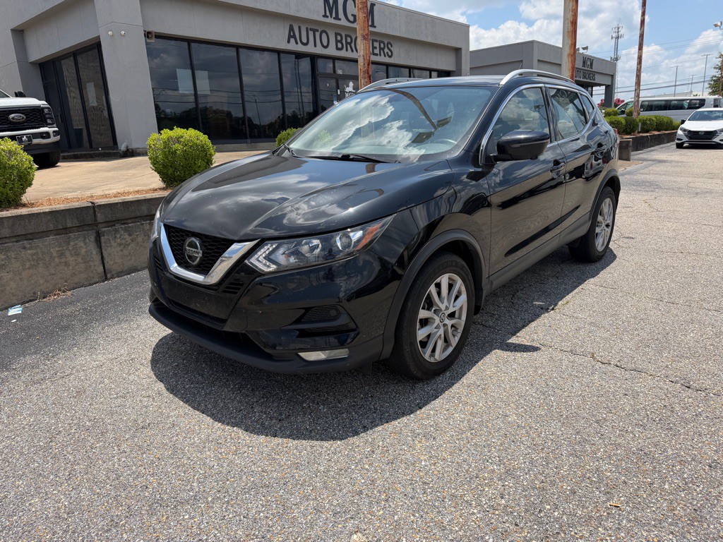 2022 Nissan Rogue Image 1