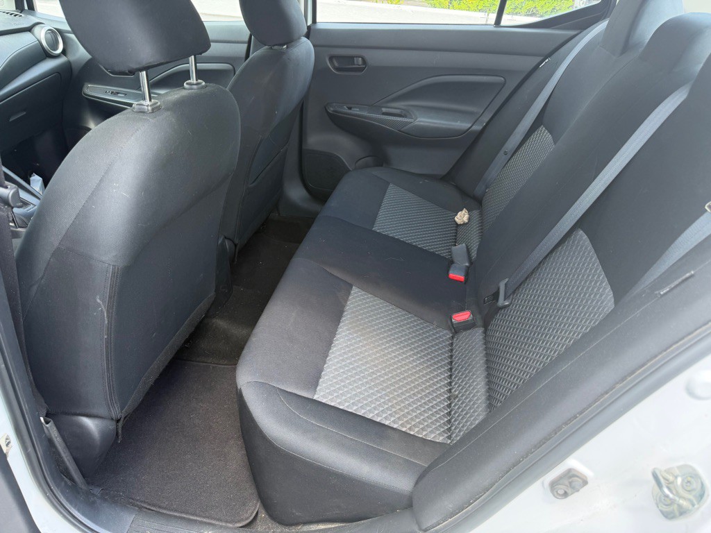 2023 Nissan Versa Image 7