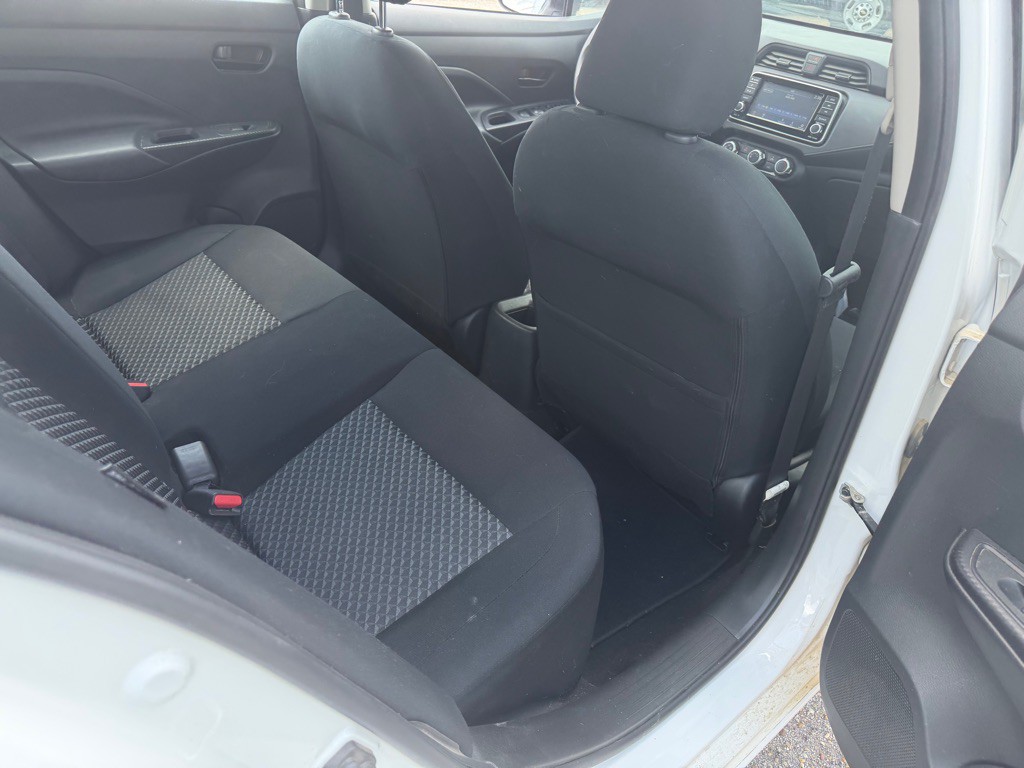 2023 Nissan Versa Image 11