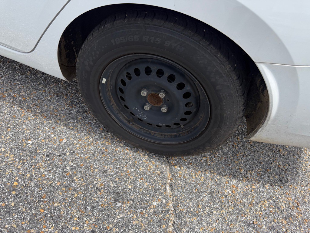 2024 Nissan Versa Image 5