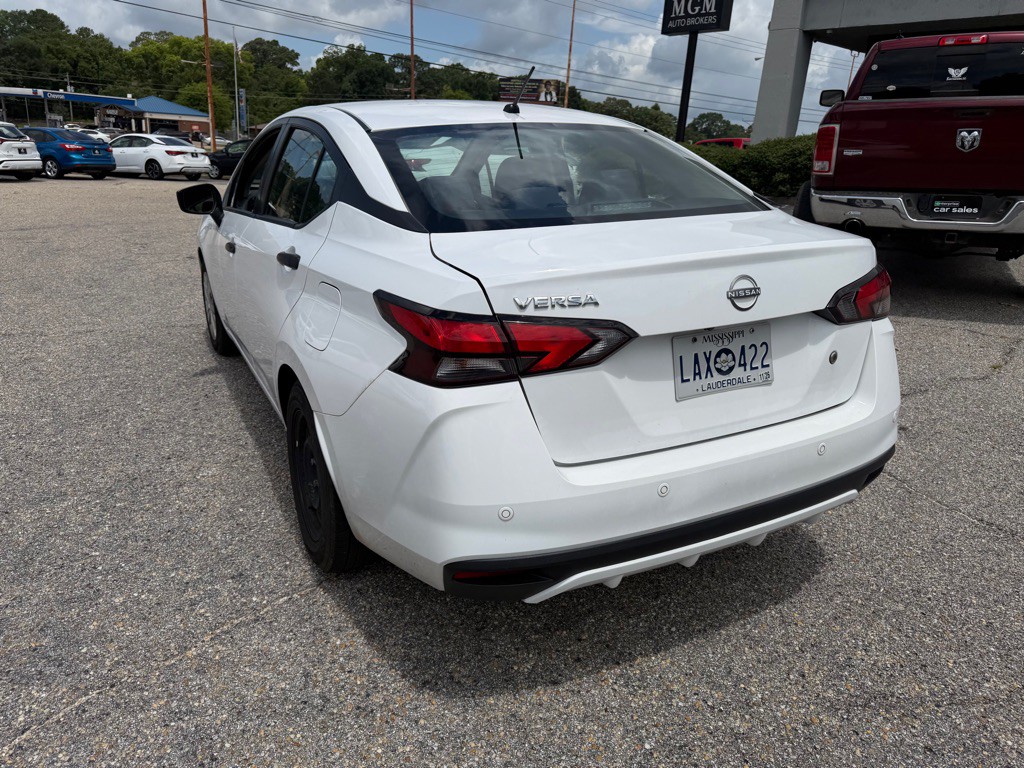 2024 Nissan Versa Image 6