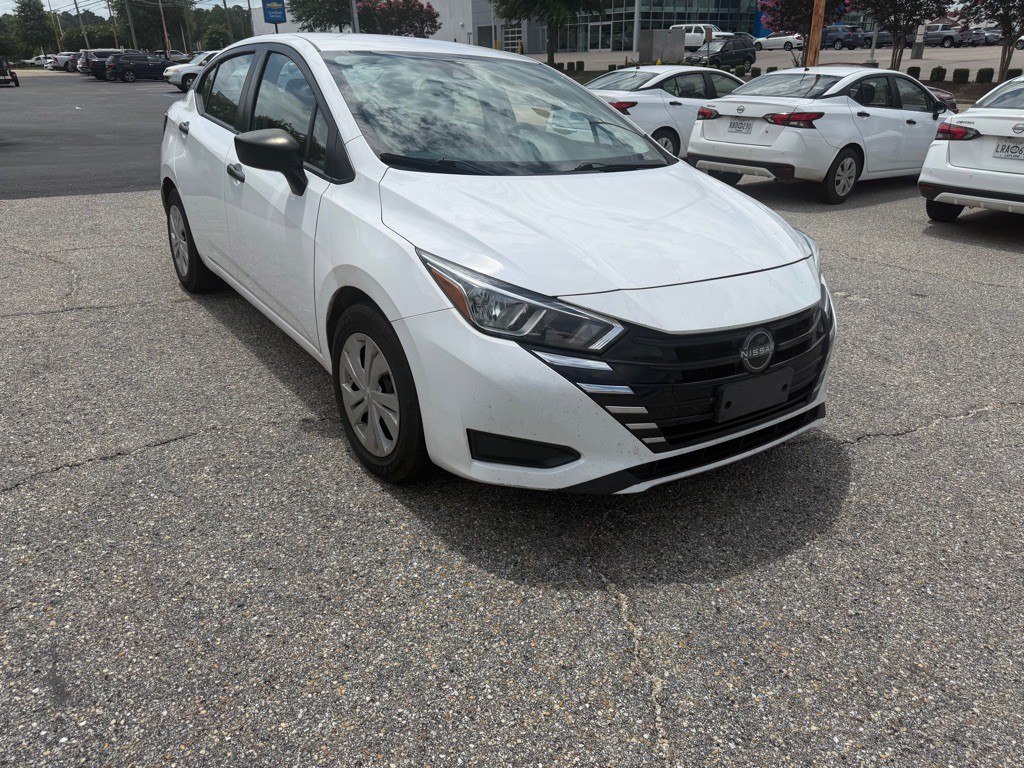 2024 Nissan Versa Image 12