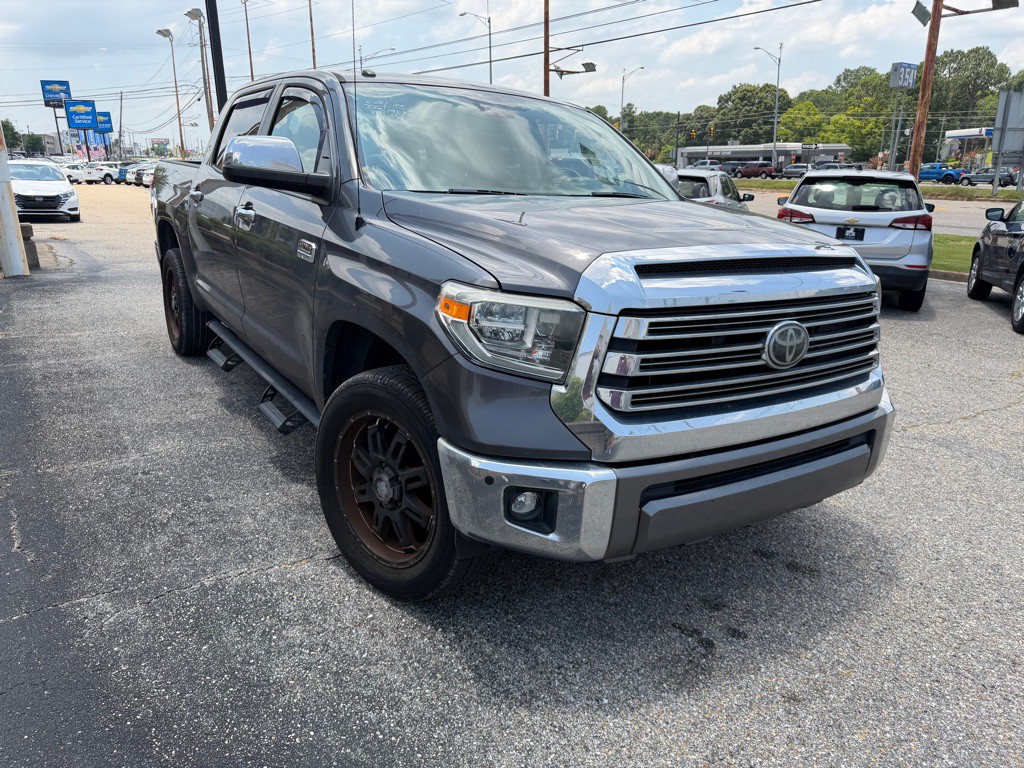 2019 Toyota Tundra Image 17