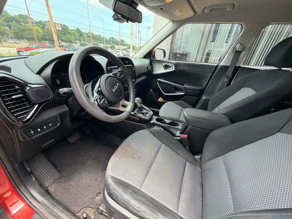 2023 Kia Soul Image 5