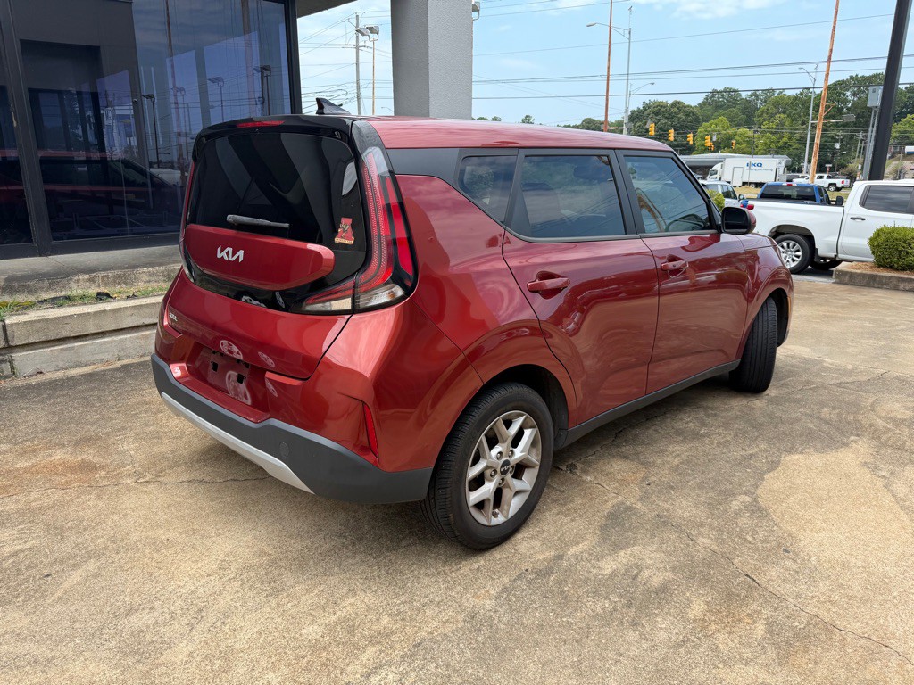 2023 Kia Soul Image 14