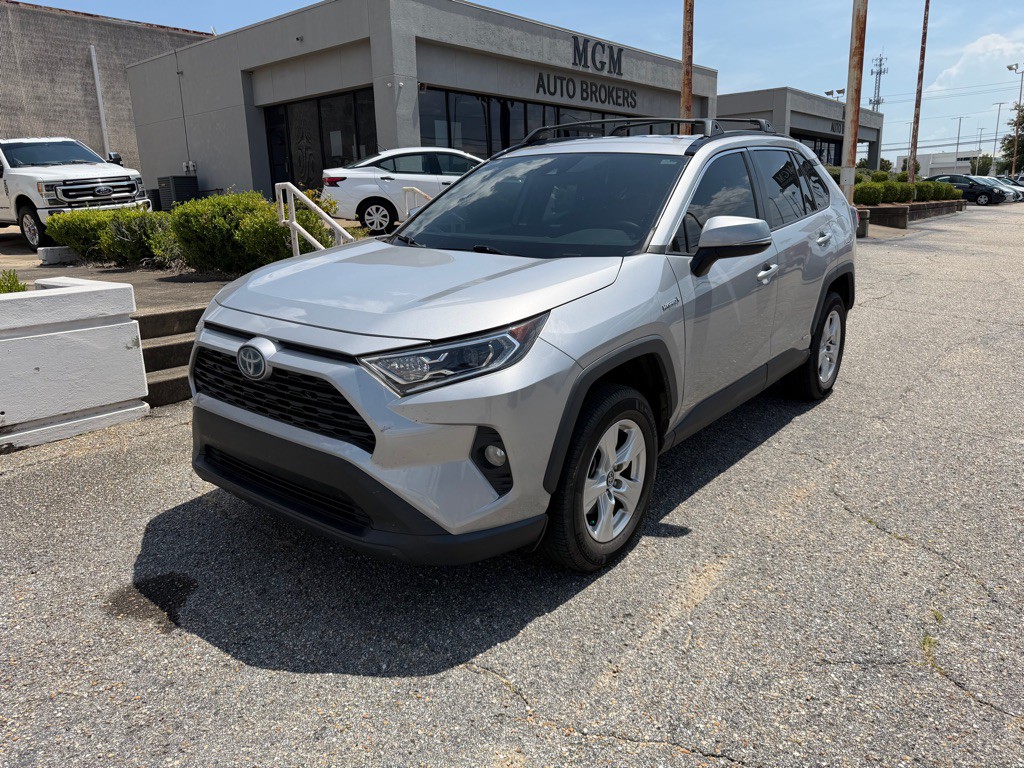 2020 Toyota Rav4 Image 1