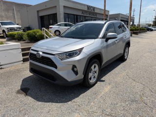 Image for 2020 Toyota Rav4 XLE ID: 7609849
