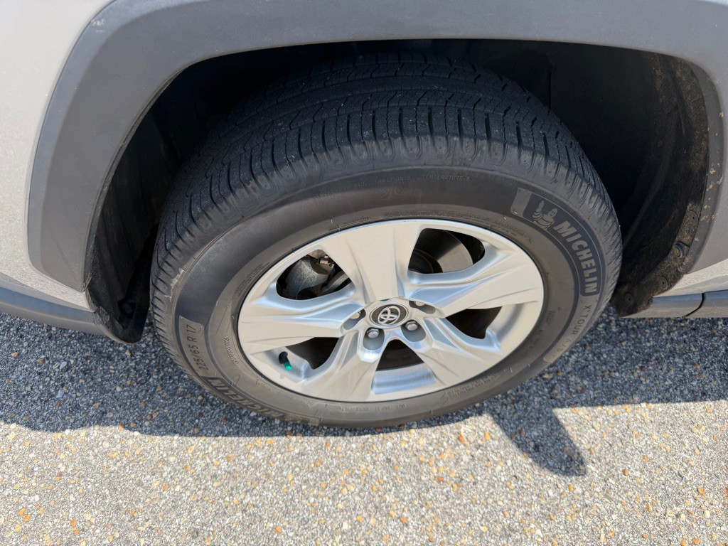 2020 Toyota Rav4 Image 4