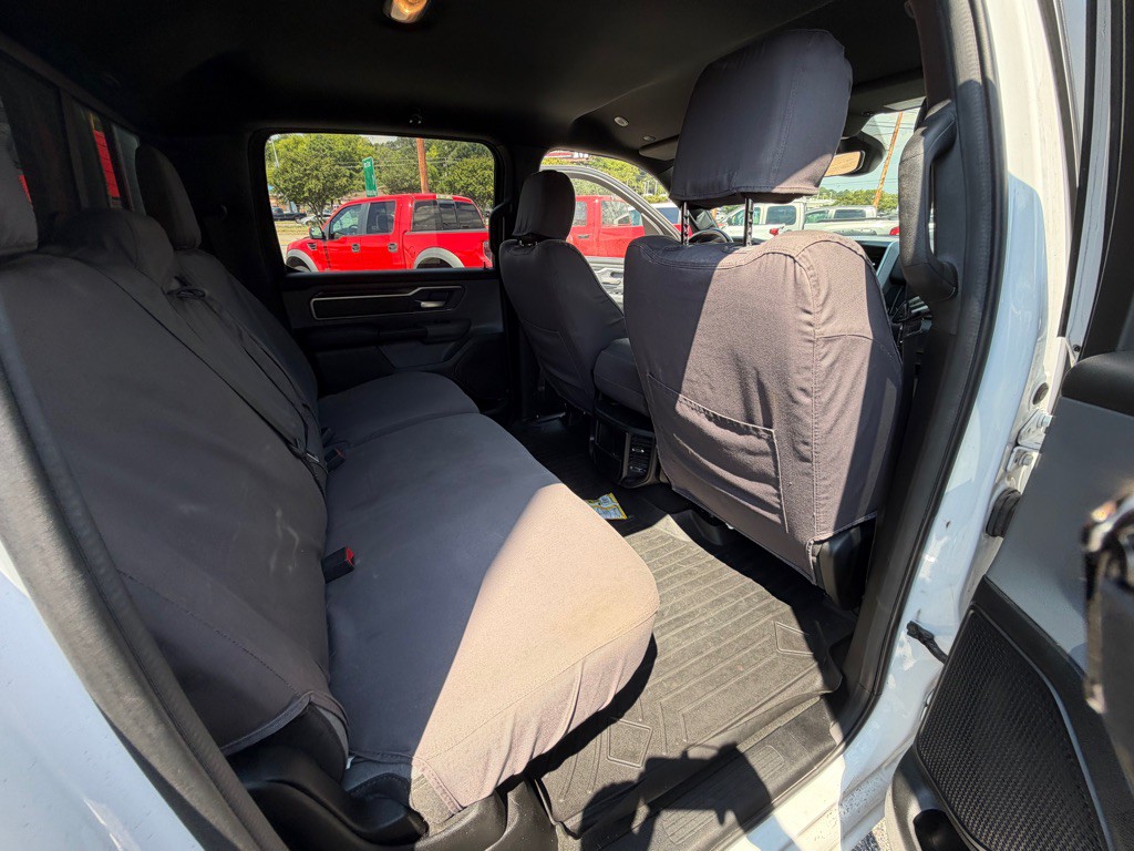 2023 RAM 1500 Image 15