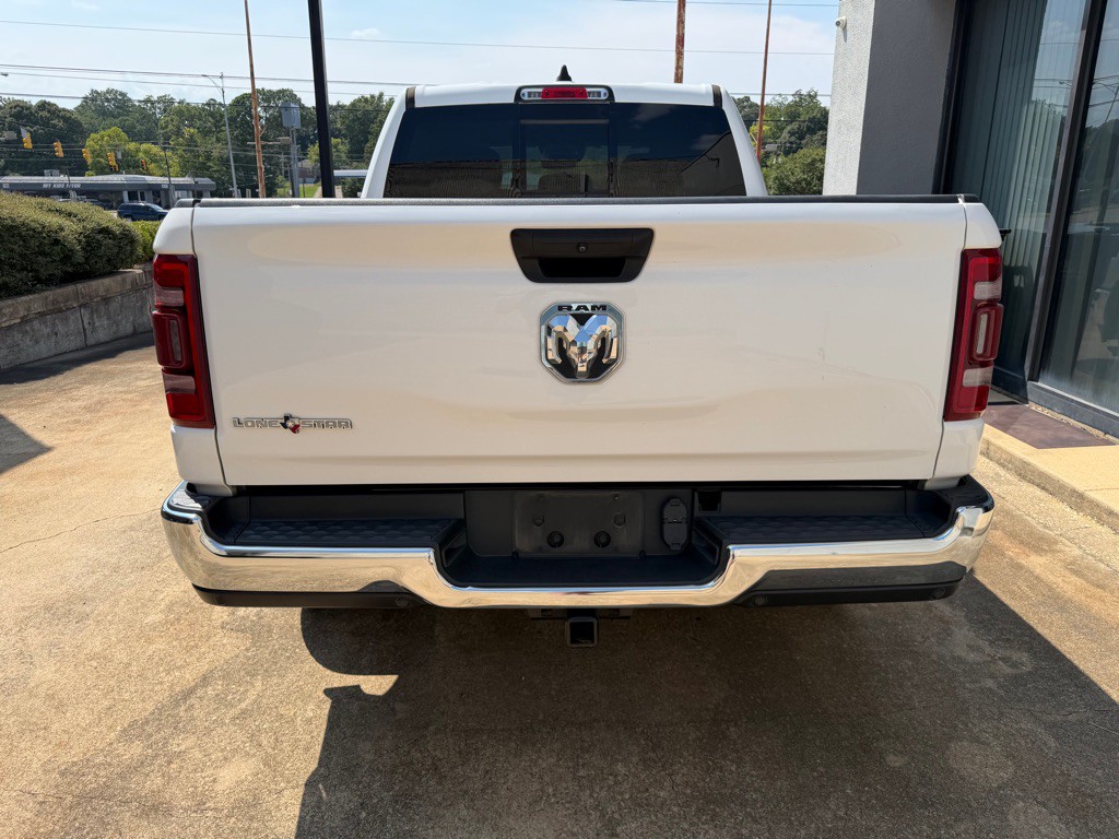 2023 RAM 1500 Image 8