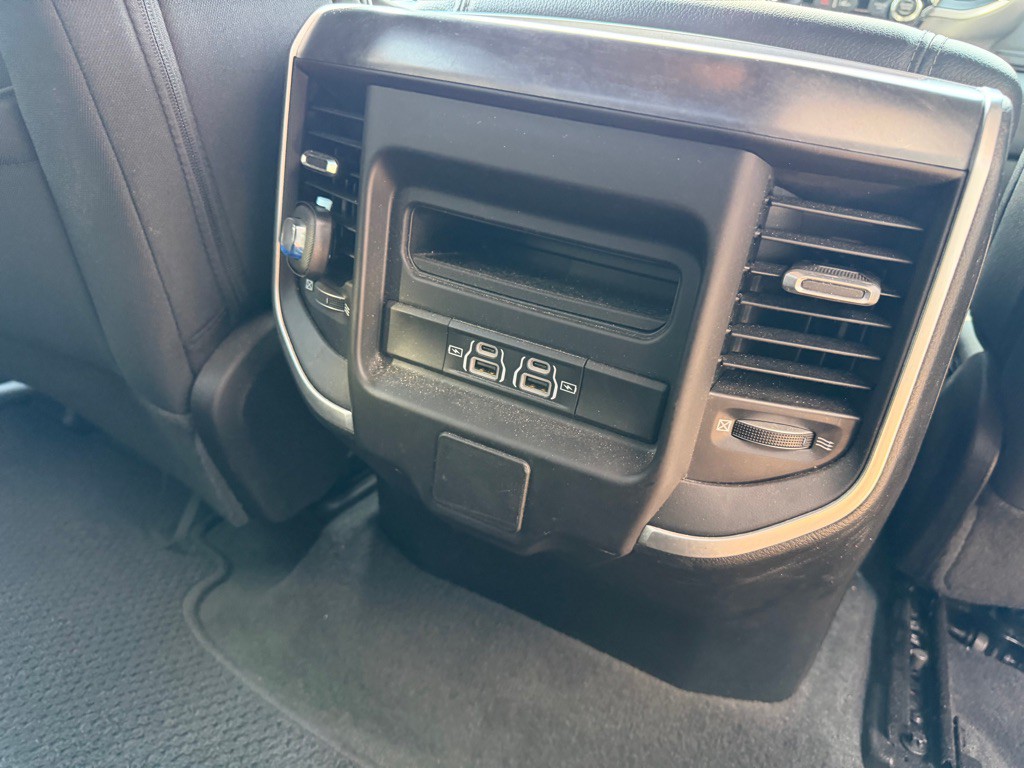2023 RAM 1500 Image 12