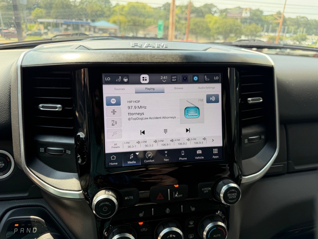 2023 RAM 1500 Image 19