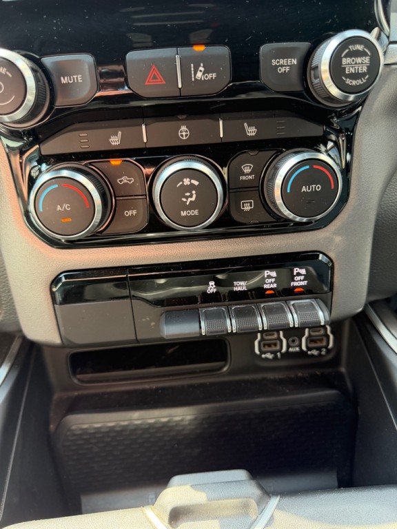 2023 RAM 1500 Image 21