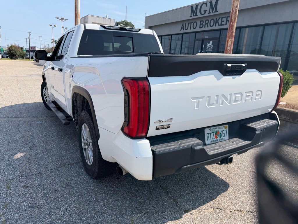 2022 Toyota Tundra Image 6