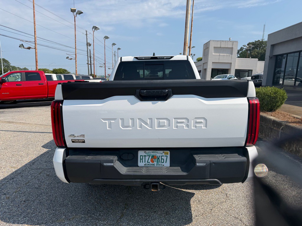 2022 Toyota Tundra Image 8