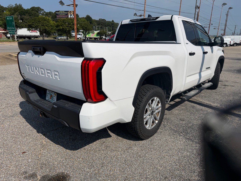 2022 Toyota Tundra Image 11