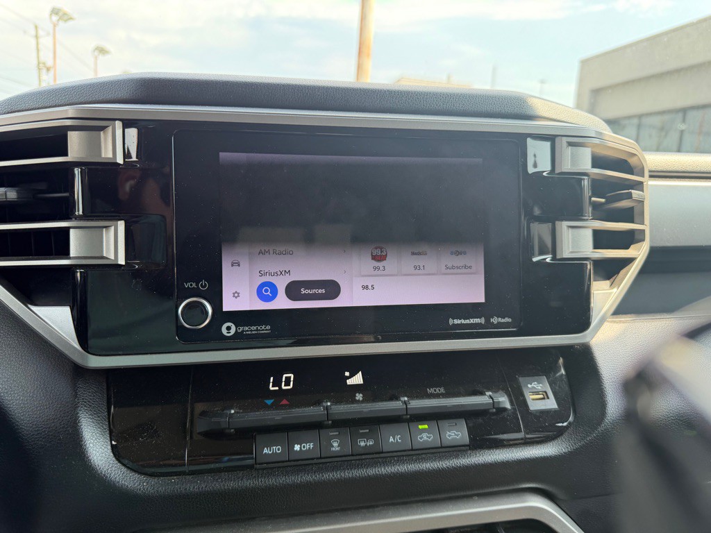 2022 Toyota Tundra Image 22