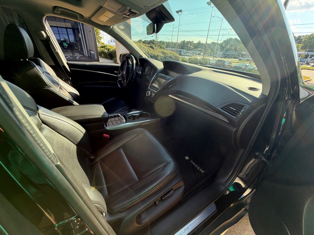 2017 Acura MDX Image 13
