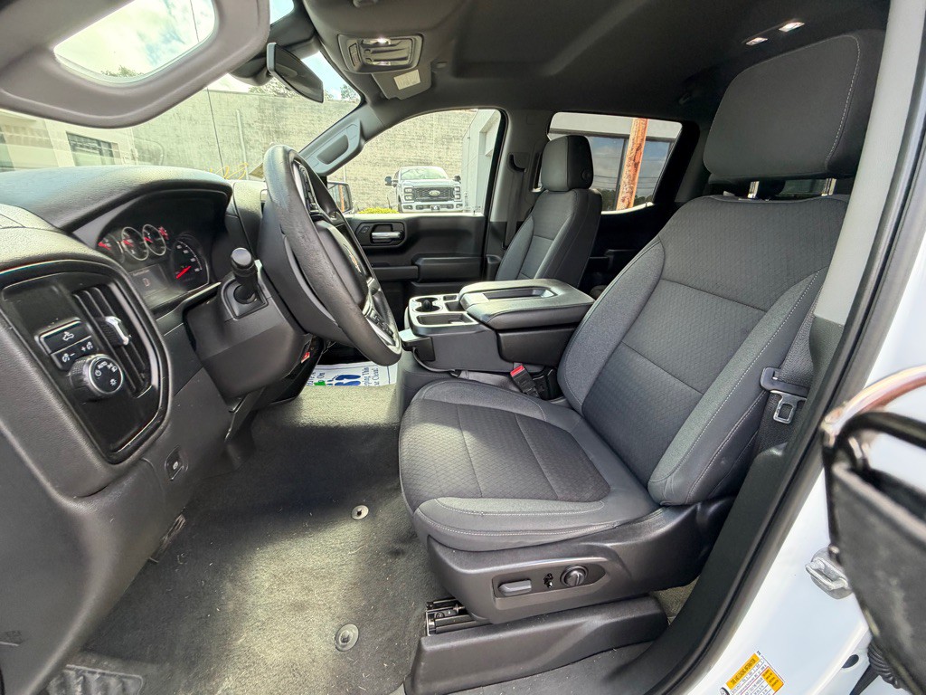 2022 Chevrolet Silverado 1500 Image 3
