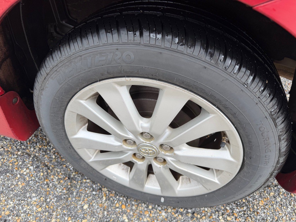 2010 Toyota Corolla Image 6