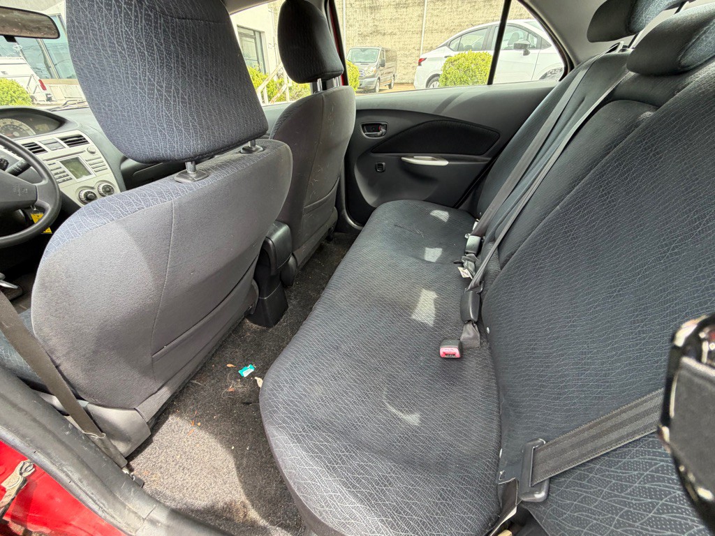 2008 Toyota Yaris Image 4