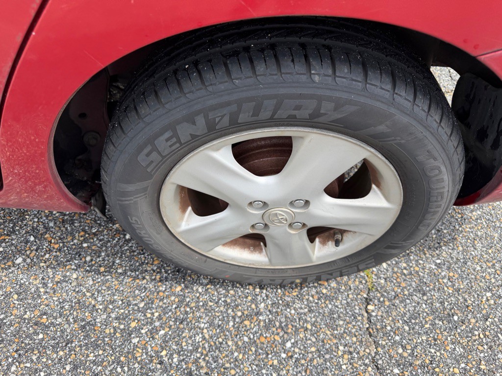 2008 Toyota Yaris Image 5