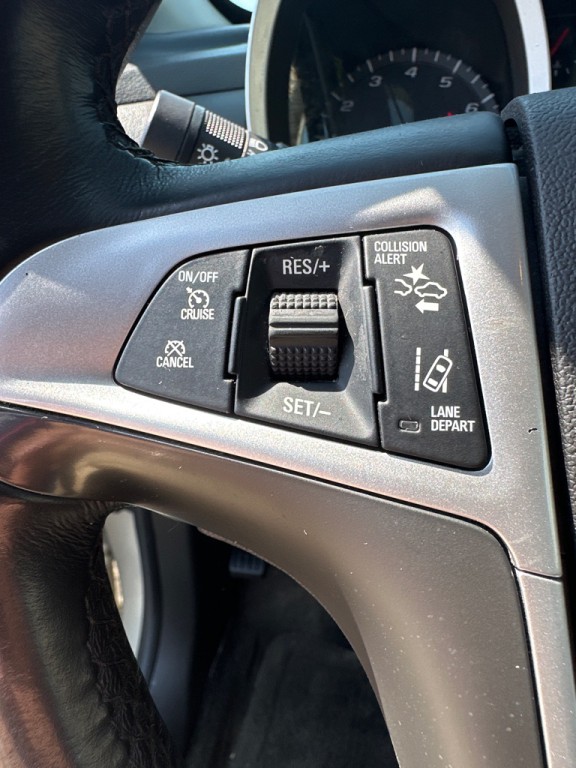 2015 Chevrolet Equinox Image 13