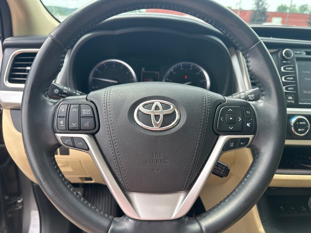 2019 Toyota Highlander Image 14