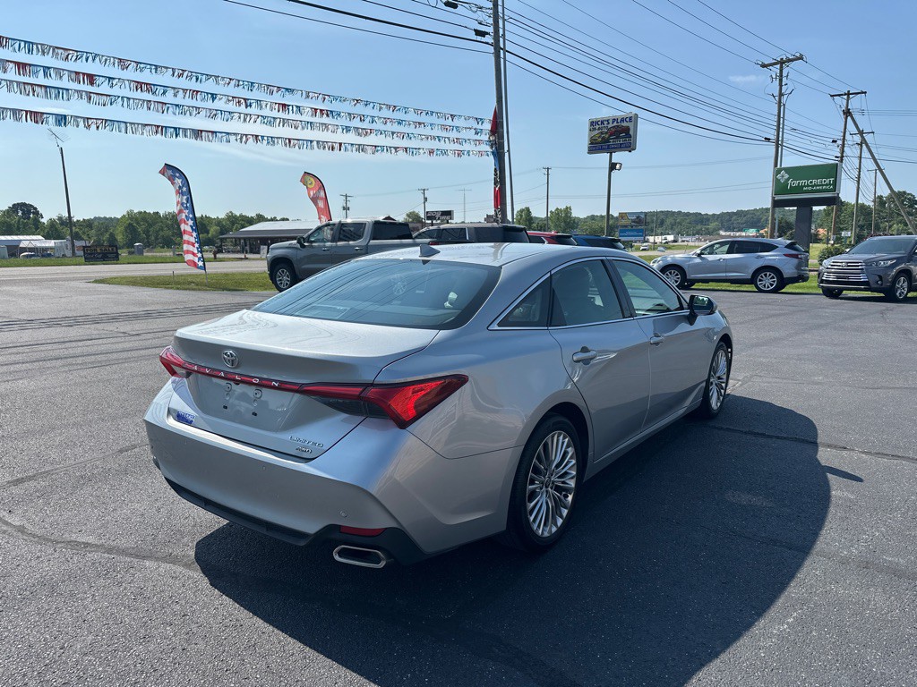 2021 Toyota Avalon Image 5