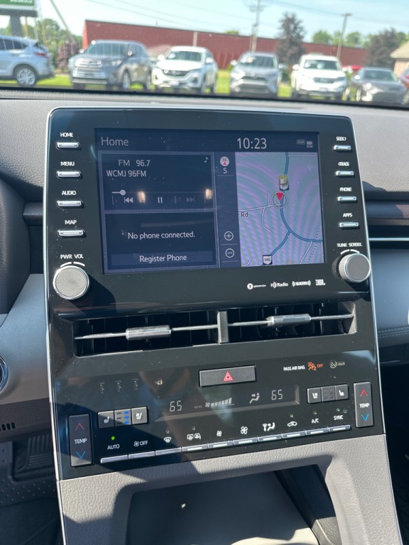 2021 Toyota Avalon Image 17