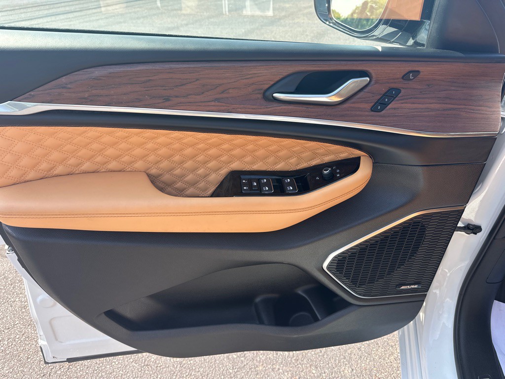 2024 Jeep Grand Cherokee Image 9