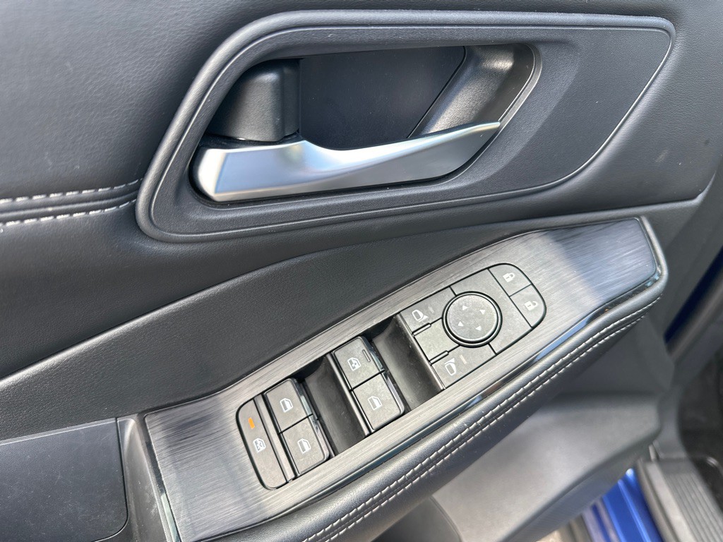 2023 Nissan Rogue Image 10