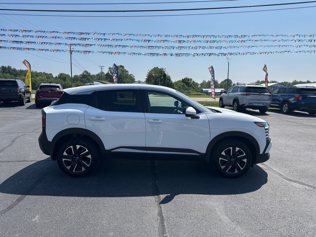 2025 Nissan Kicks Image 6