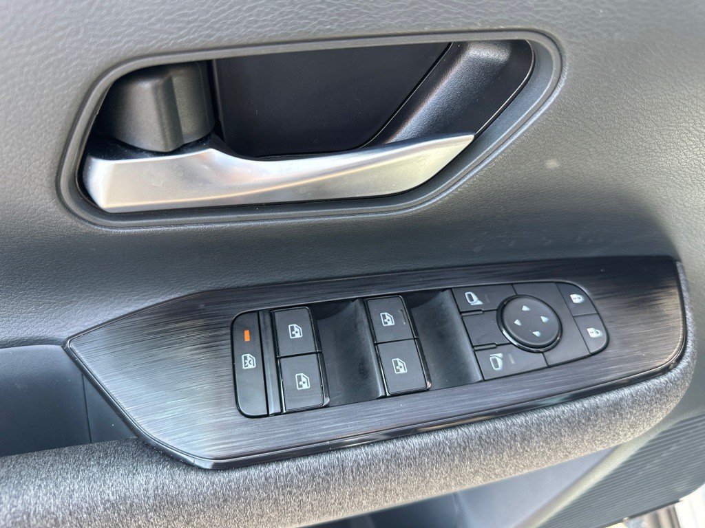 2025 Nissan Kicks Image 10