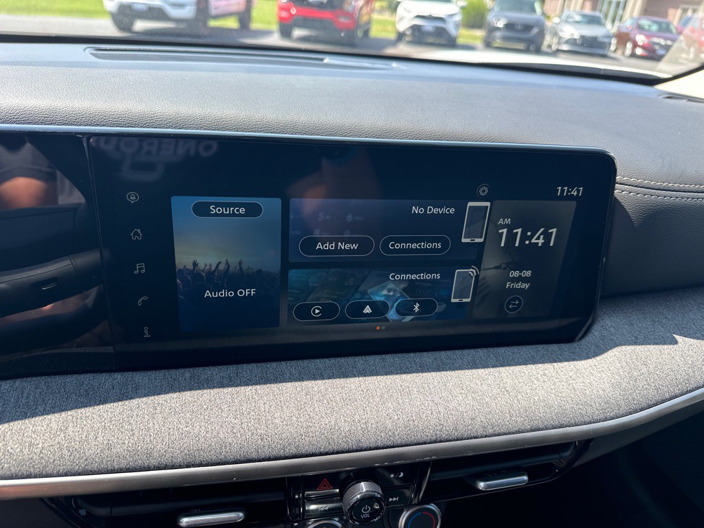 2025 Nissan Kicks Image 16