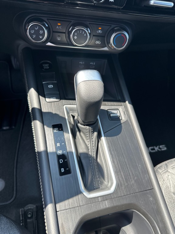 2025 Nissan Kicks Image 19