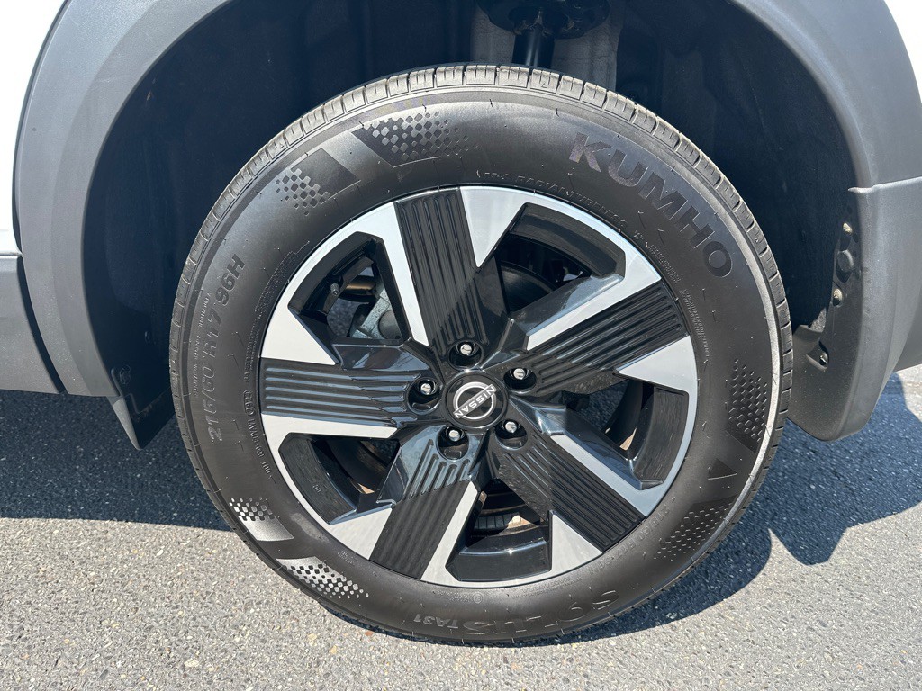 2025 Nissan Kicks Image 27