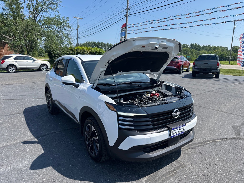 2025 Nissan Kicks Image 28