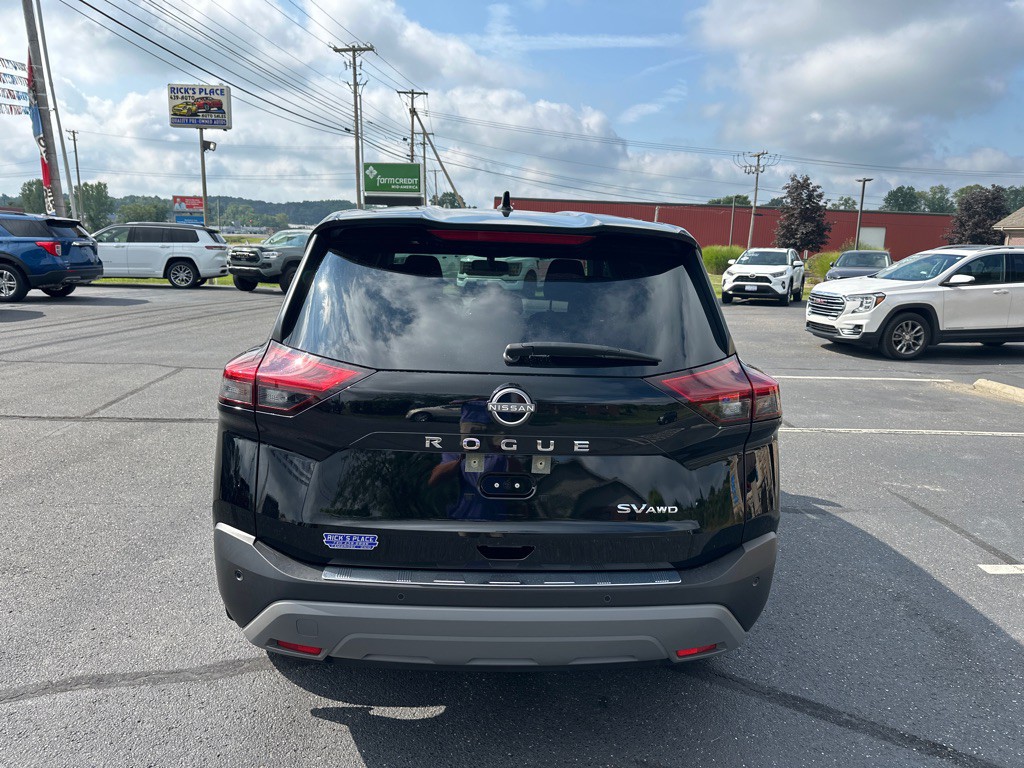 2023 Nissan Rogue Image 4