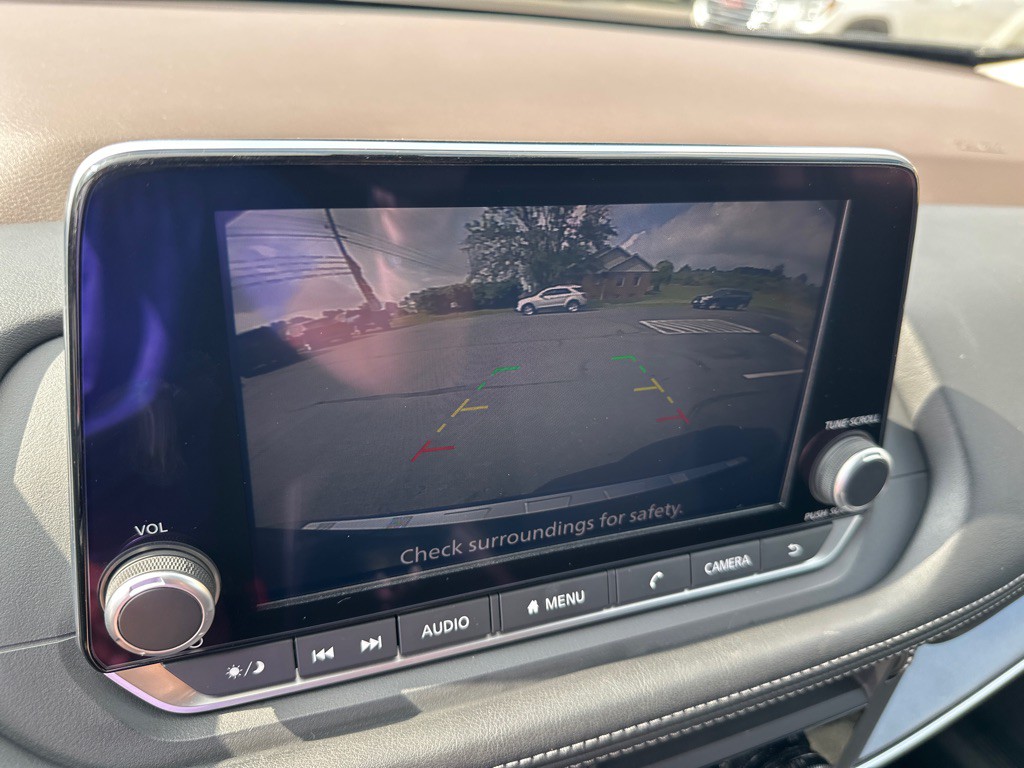 2023 Nissan Rogue Image 17