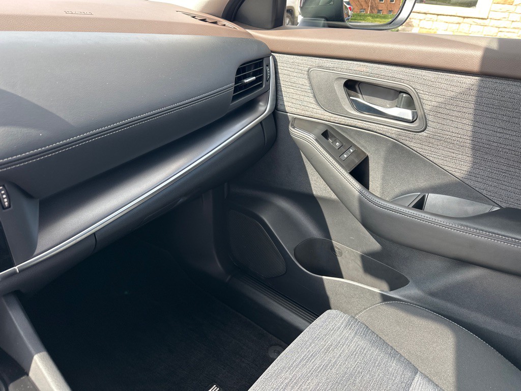 2023 Nissan Rogue Image 20
